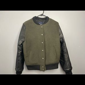 American Eagle Outfitters - Varsity Style Jacket (M)